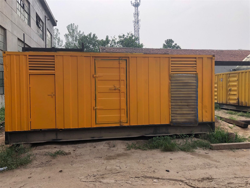 铜陵发电机出租进行负载测试时,电瓶电量不足的具体判断标准是什么?